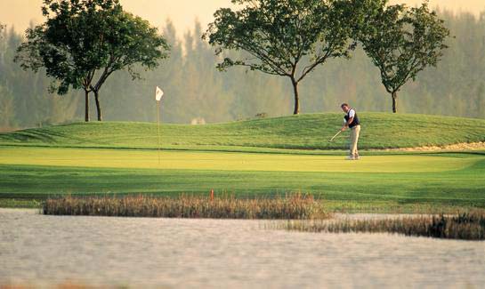 Heron Bay Gated Golf Community in Coral Springs, Florida