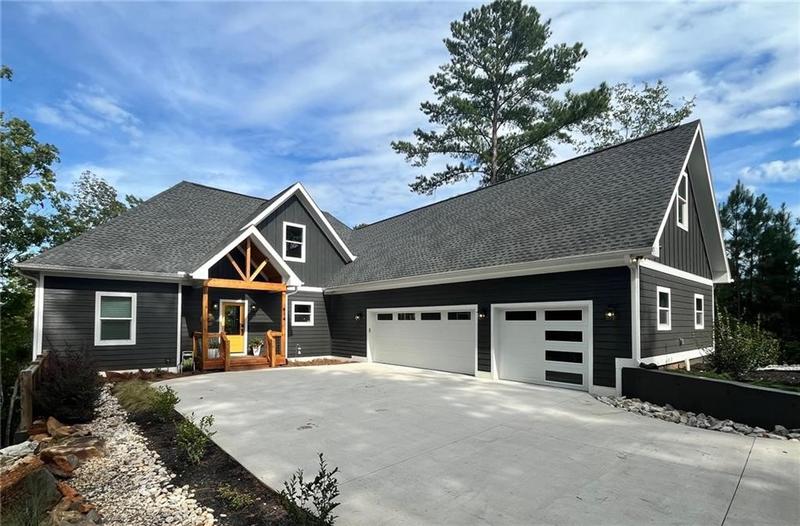 Return to the Crescent Communities on Lake Keowee Property Page