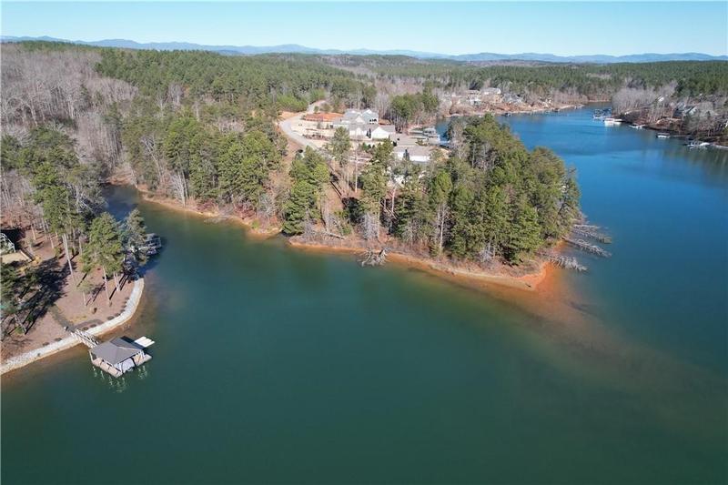 Return to the Crescent Communities on Lake Keowee Property Page